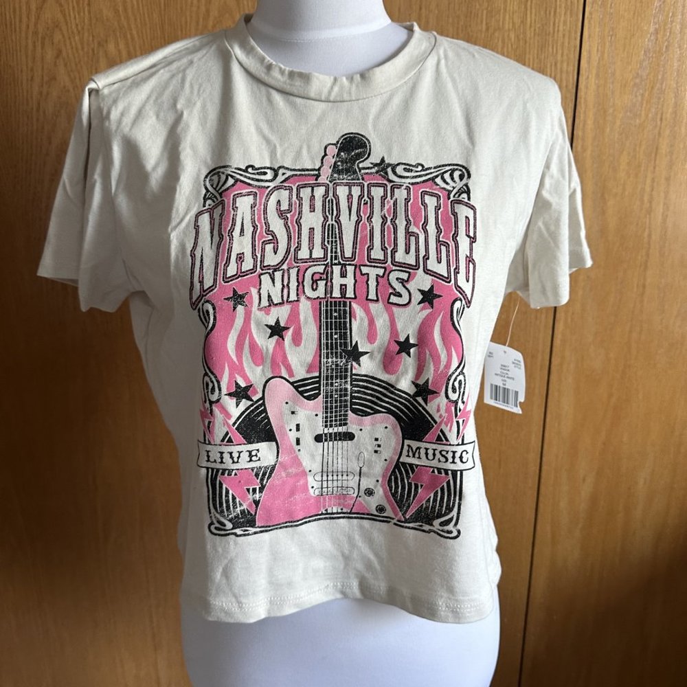 NWT Altar'd State NASHVILLE nights Music Crop Tee Shirt Top Size Medium NEW
